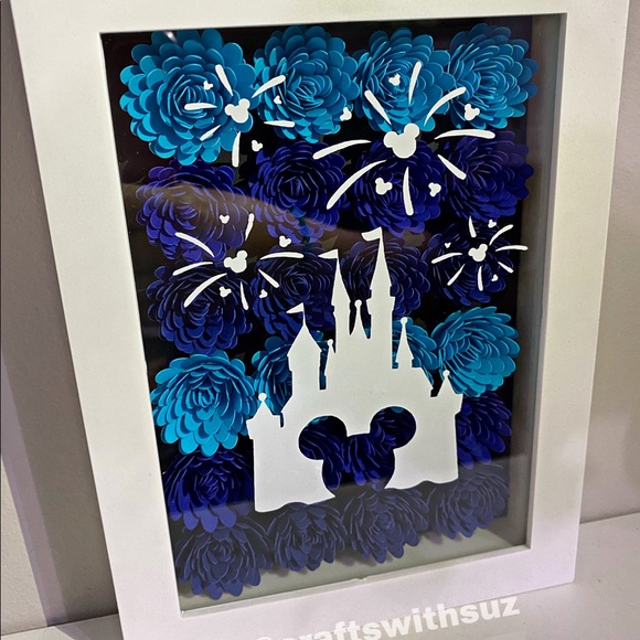 CUSTOM MADE DISNEY FLOWER BOX - Picture 2 of 3